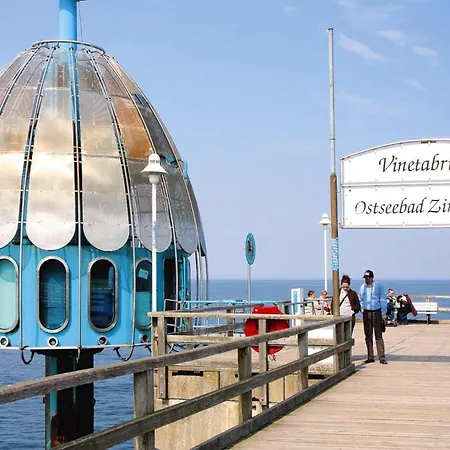 Strandloper, Lägenhet